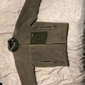 Green Patagonia Zip-Up Fleece